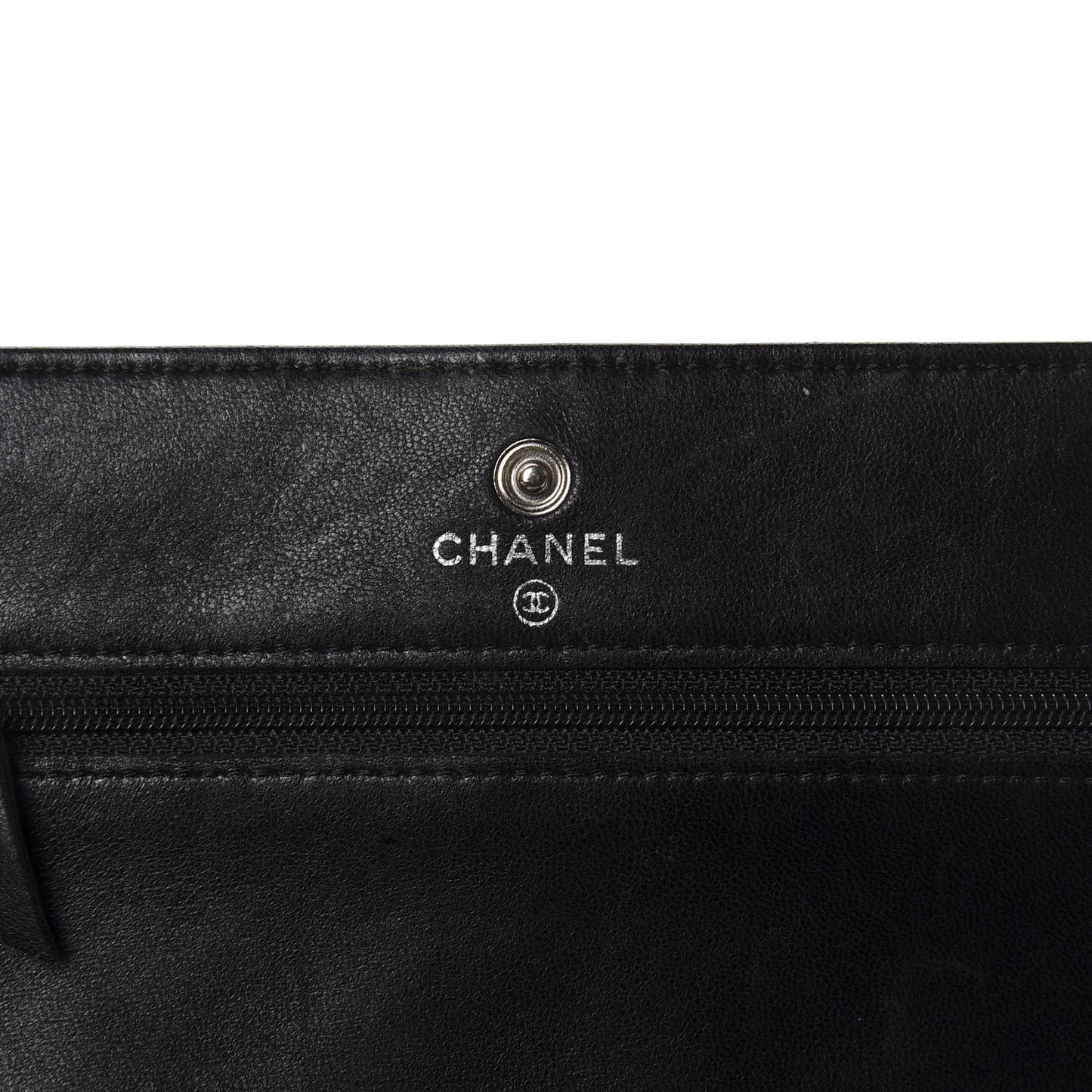 Lambskin Quilted Wallet On Chain WOC Black