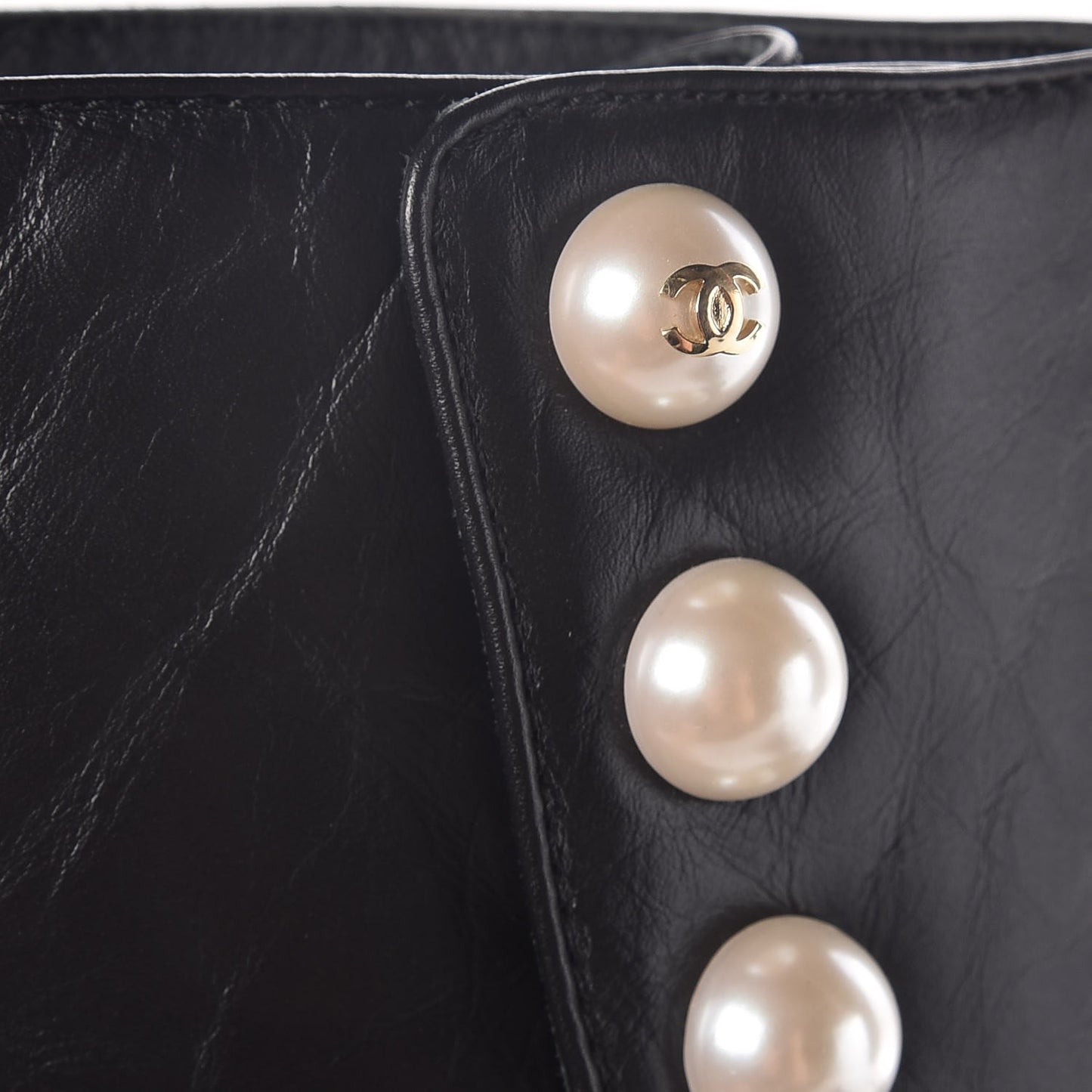 Calfskin Patent Pearl Short Boots 37.5 Black Gold