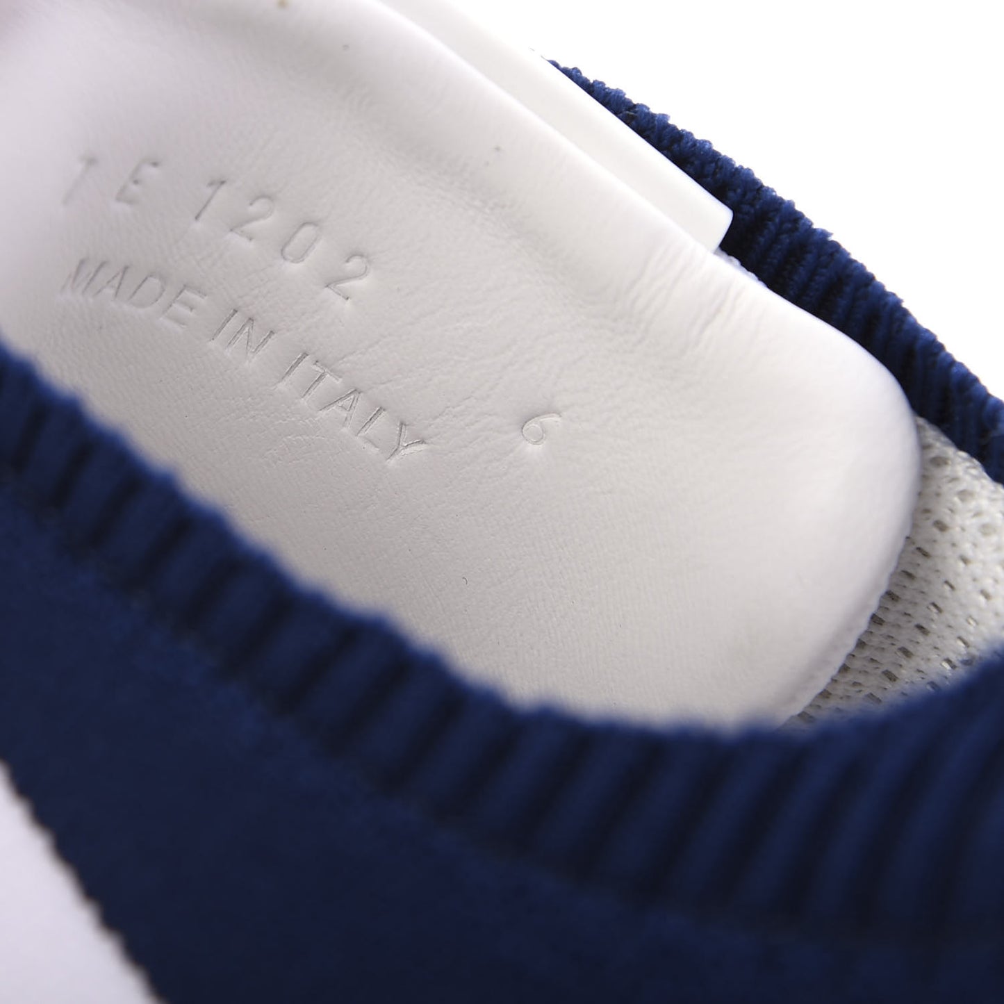 Stretch Knit FF Lace Up Sneakers 6 White