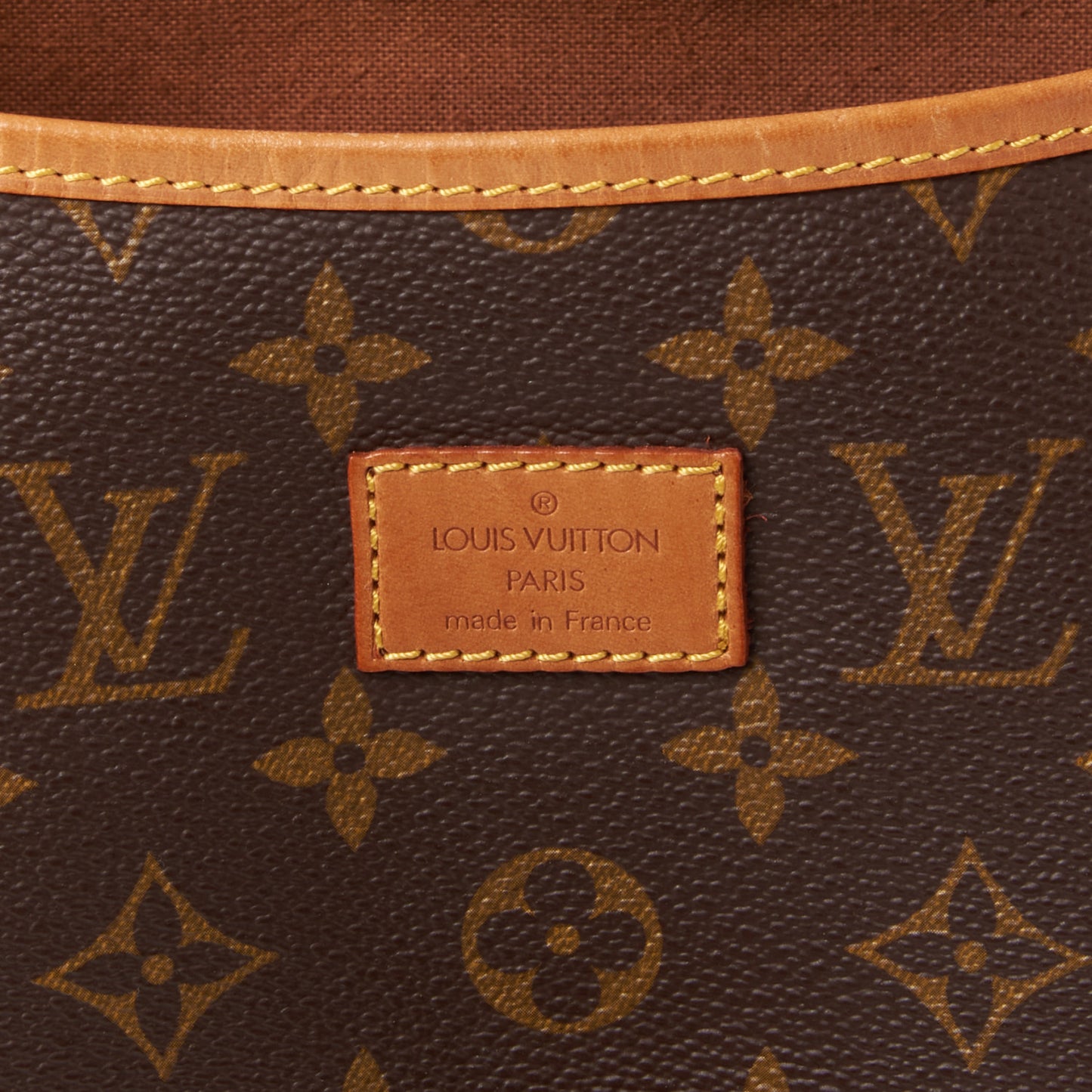 Monogram Saumur 35