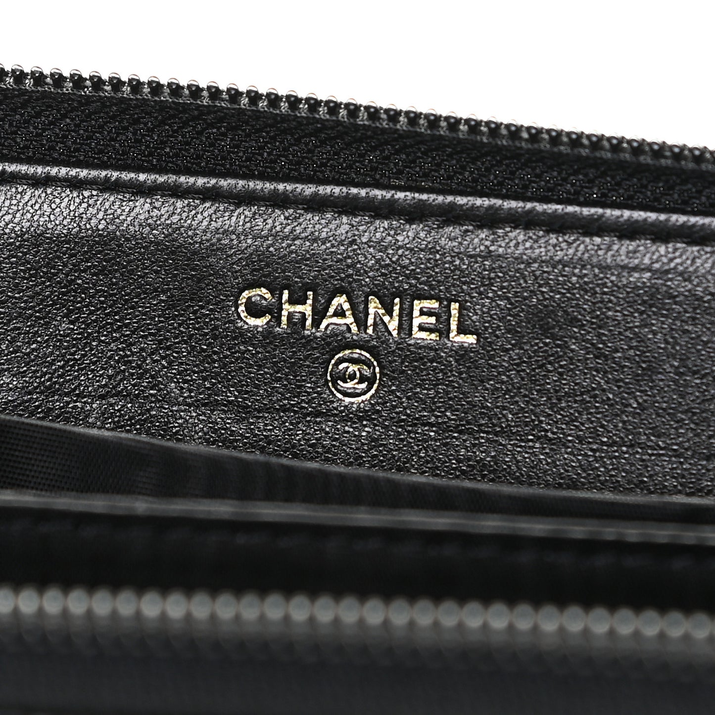 Caviar Large Timeless CC Zip Around Wallet Black