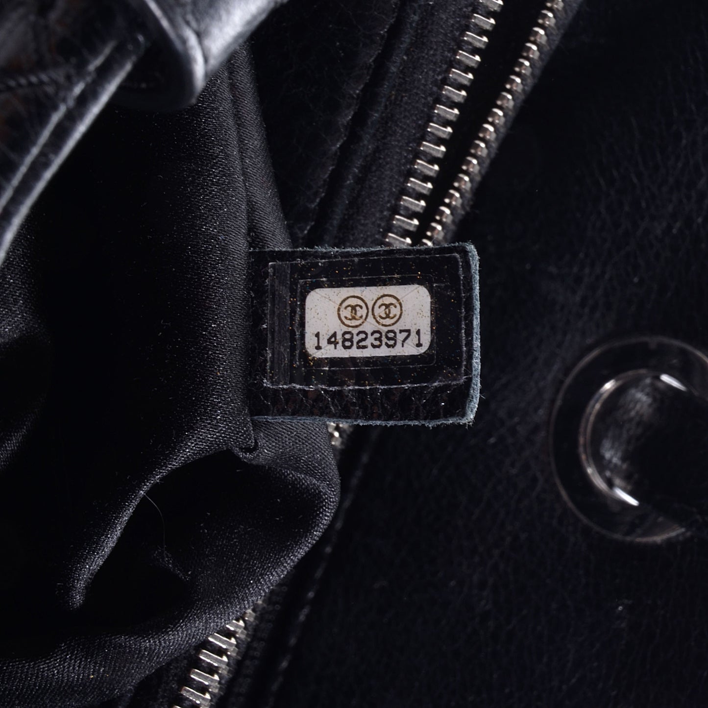 Glazed Calfskin Small On The Road Zip Tote Black