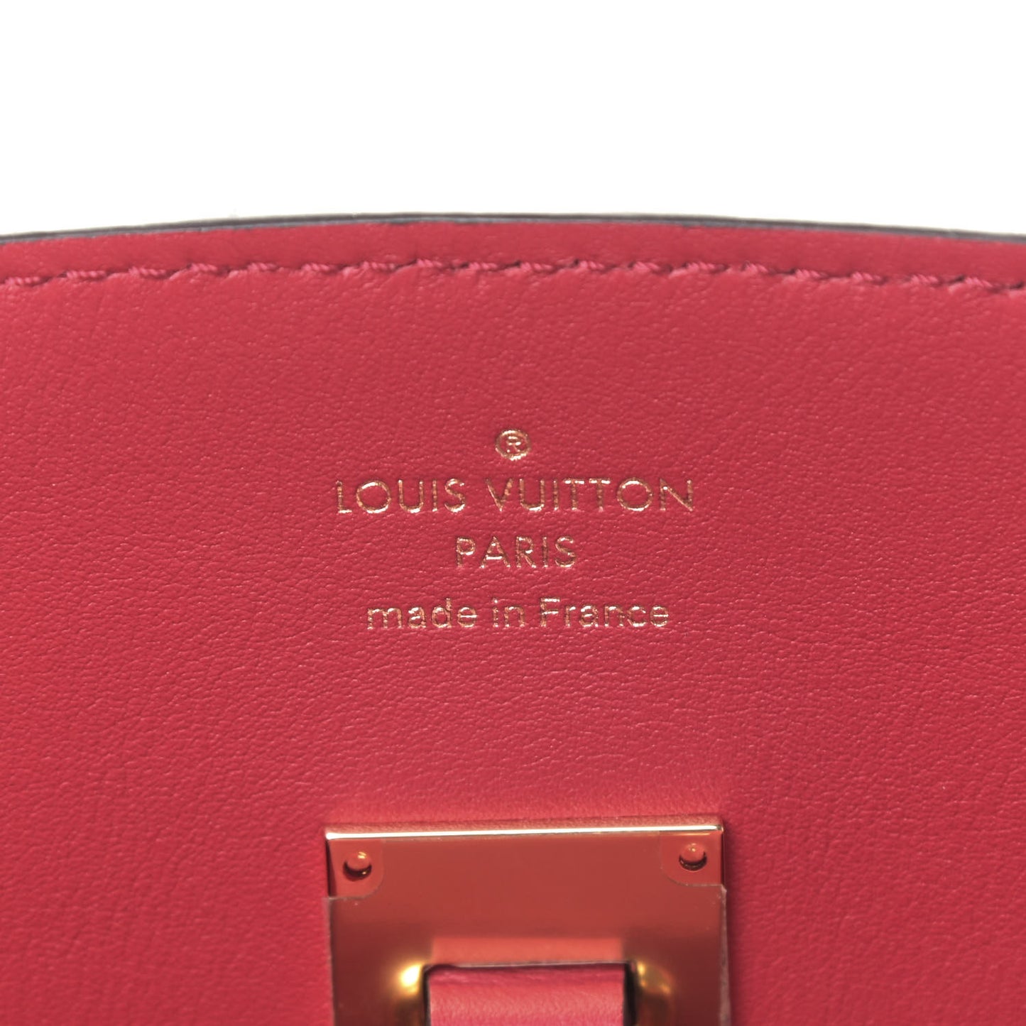 Veau Nuage Milla PM Carmine Red