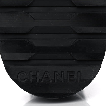 Chanel Shiny Goatskin Calfskin Quilted Lace Up Combat Boots 40 Black 14 of 20