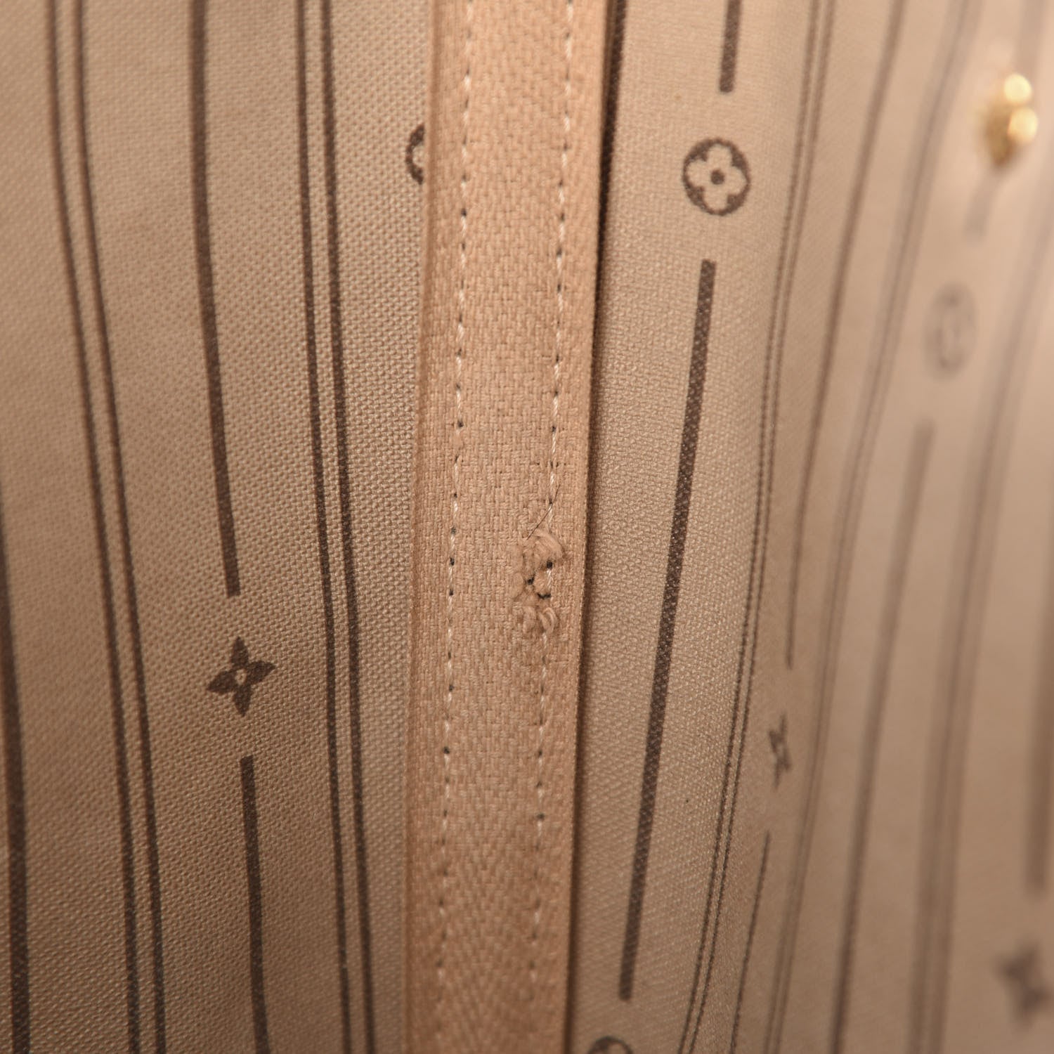Louis Vuitton Monogram Neverfull MM 8 of 14
