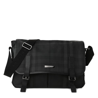 Burberry Smoked Check Medium Elgin Messenger Bag Black 1 of 8