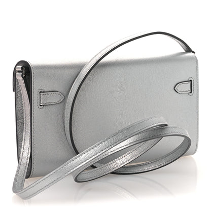 Hermes Metallic Chevre Chamkilight Kelly Wallet To Go Argent 3 of 12