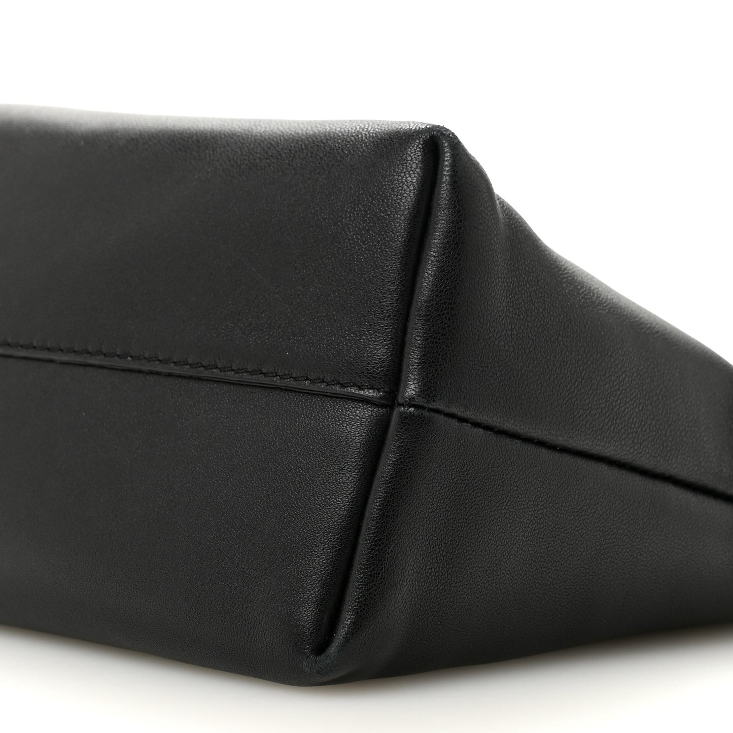 Mellow Nappa Medium Donut Chain Flamenco Knot Clutch Black