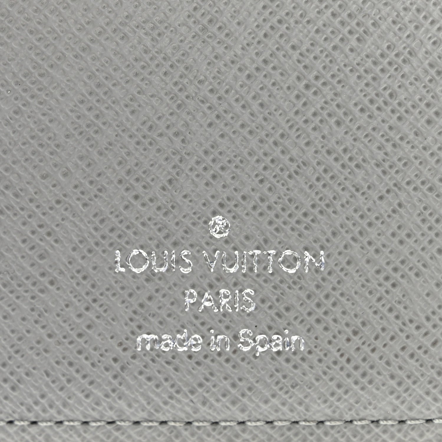 Louis Vuitton Damier Graphite Small Ring Trunks Agenda Cover 7 of 10