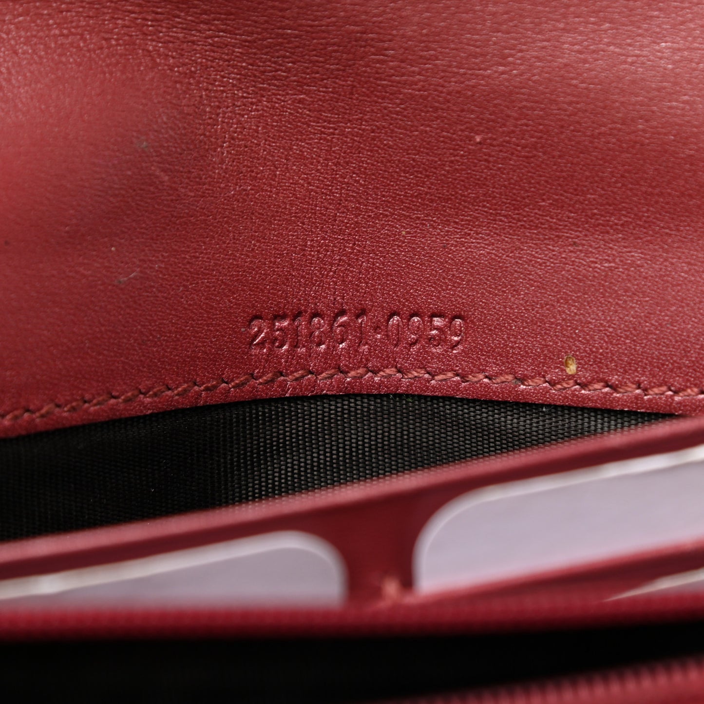 Shine Guccissima Lovely Heart Continental Wallet Tibet Red