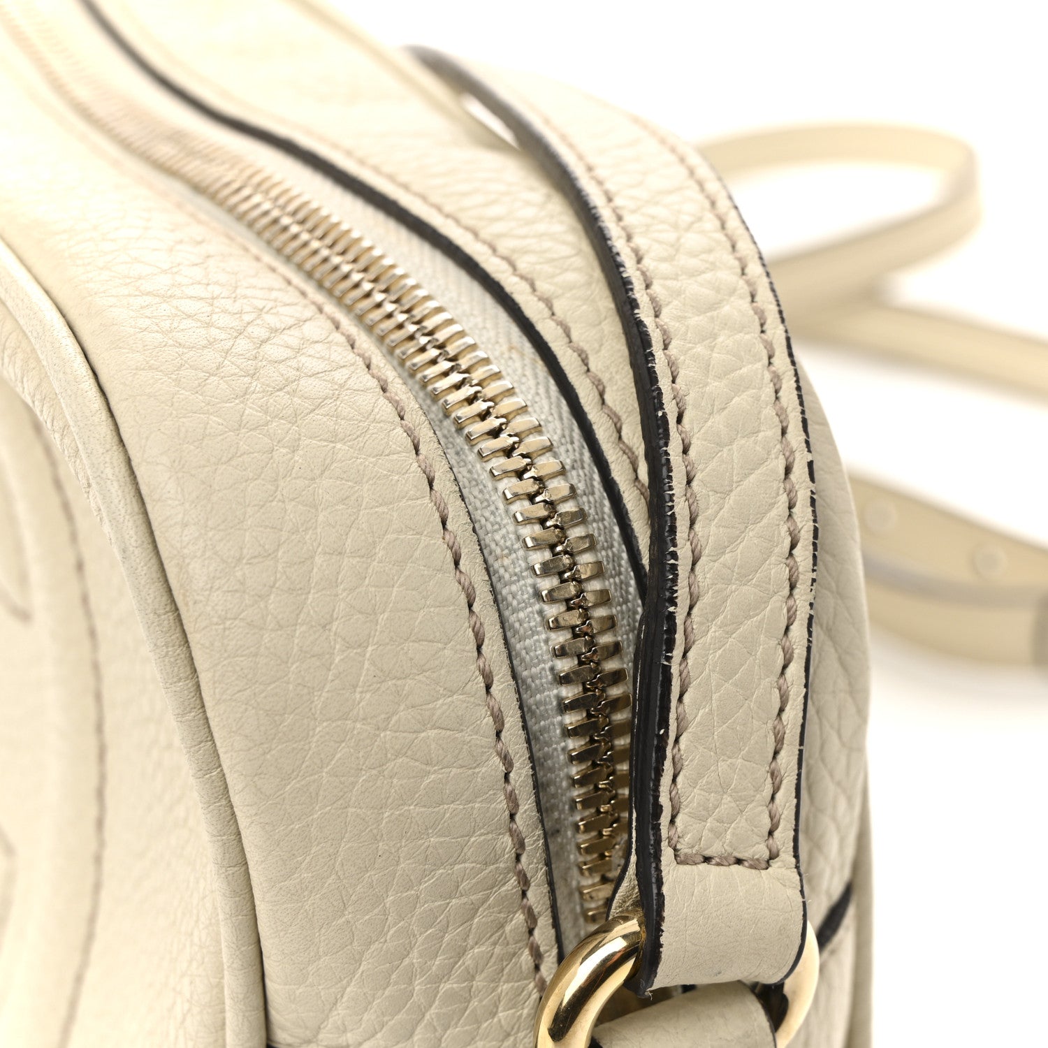 Gucci Pebbled Calfskin Small Soho Disco Bag Off White 11 of 15