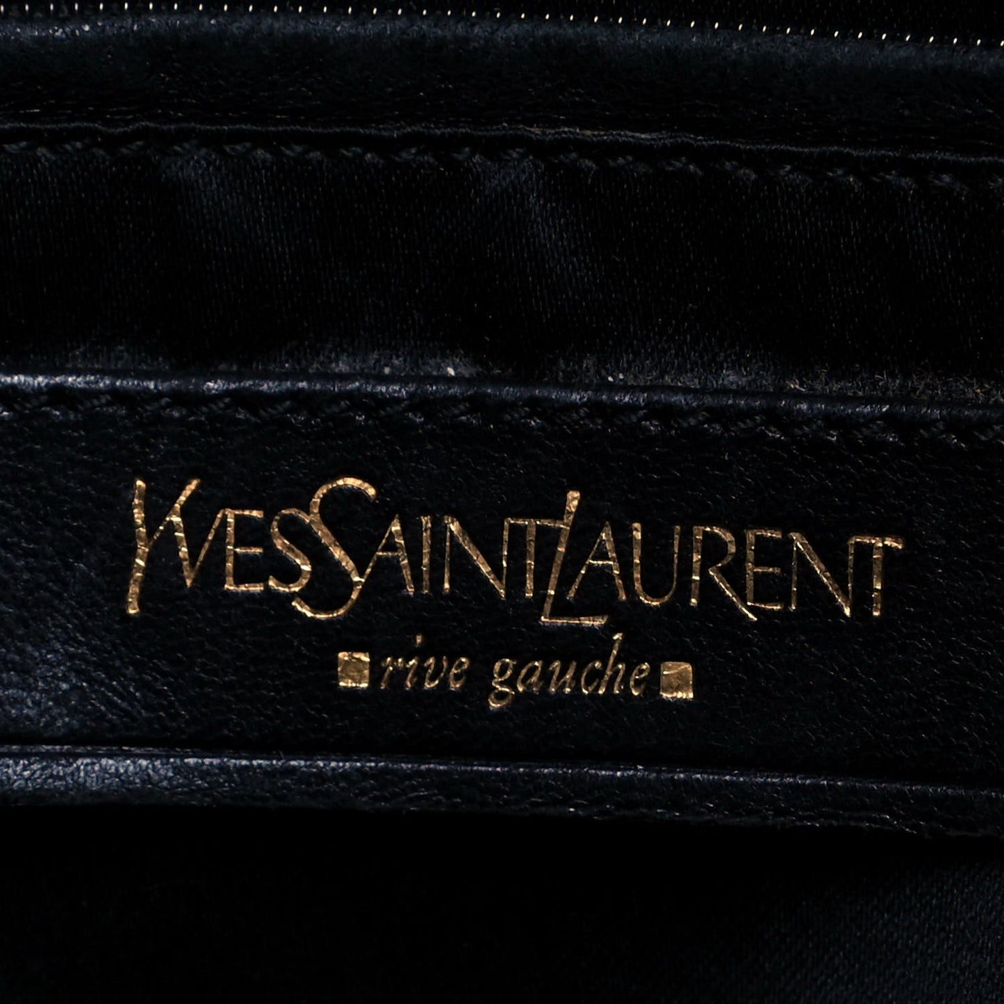 Calfskin Large Muse Black