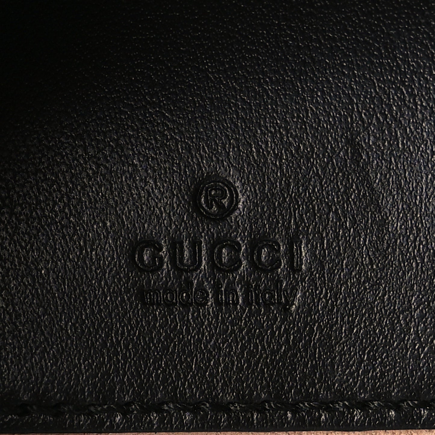 Calfskin Matelasse Mini GG Marmont 2.0 Bucket Bag Black