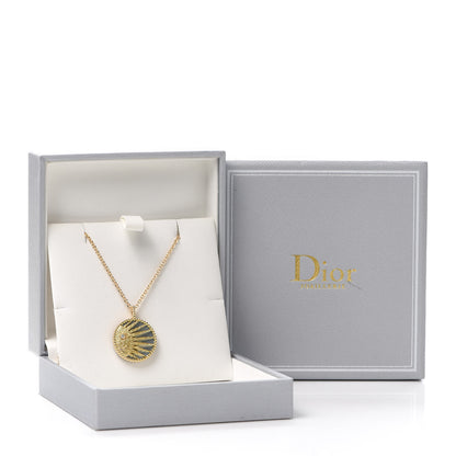 Christian Dior 18K Yellow White Gold Diamond Black Onyx Mother of Pearl Rose Celeste Medallion Pendant Necklace 8 of 8