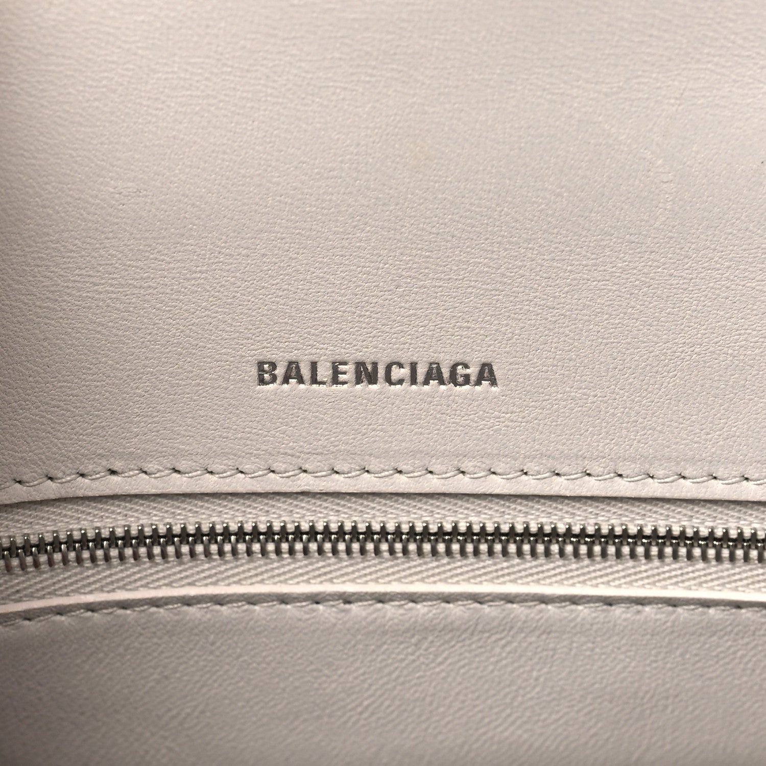 Balenciaga Shiny Calfskin Monochrome Crocodile Embossed Hourglass Top Handle Bag XS Nacre 6 of 9