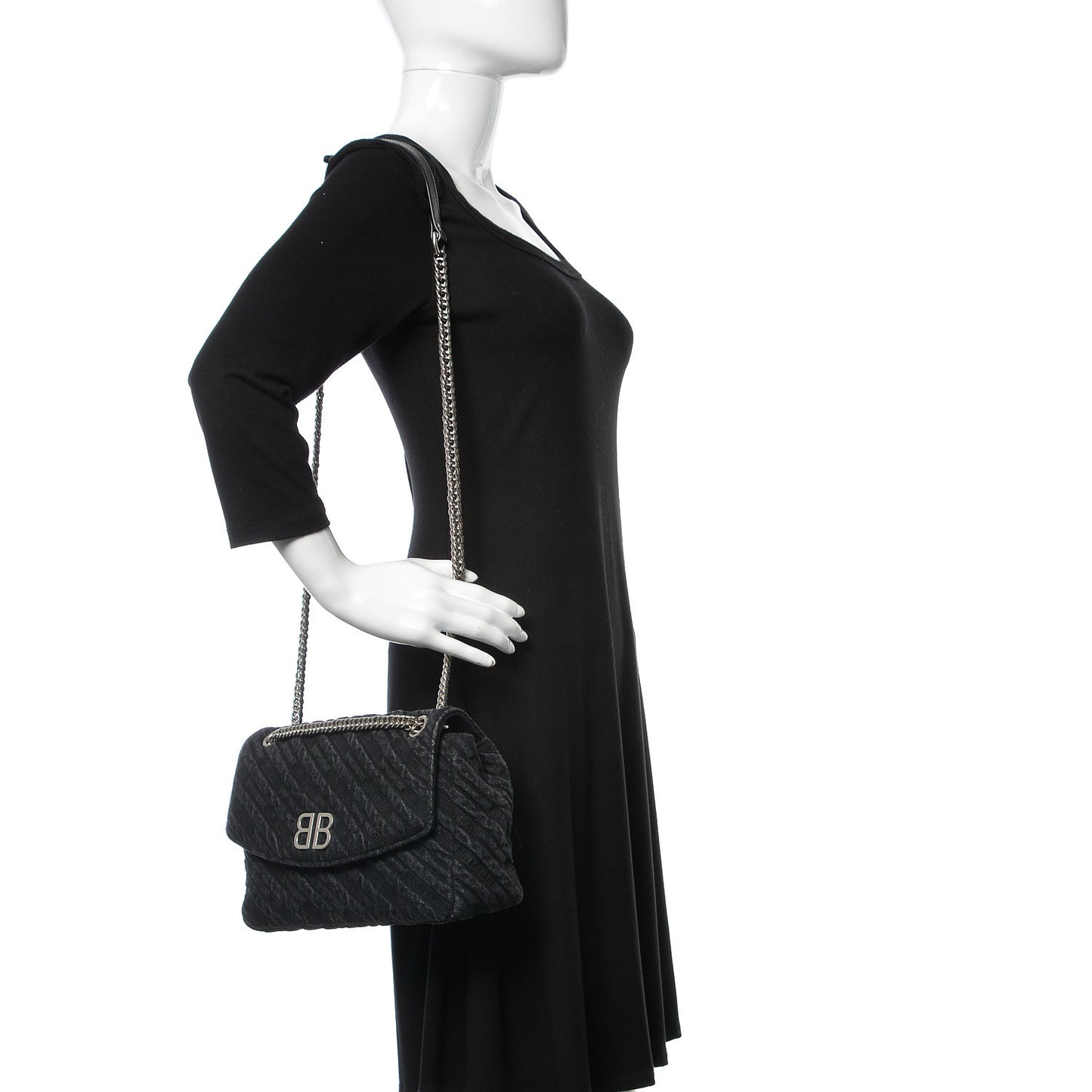 Destroyed Denim Jacquard Logo Matelasse M BB Round Shoulder Bag Black