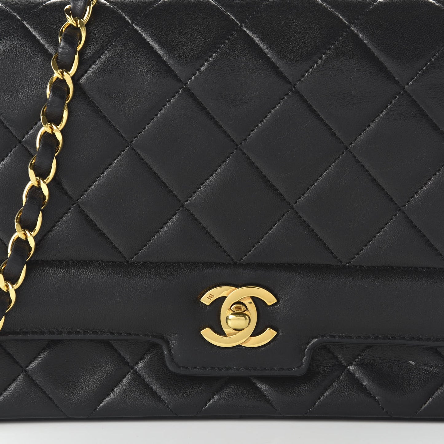 Lambskin Quilted Medium Single Flap Black