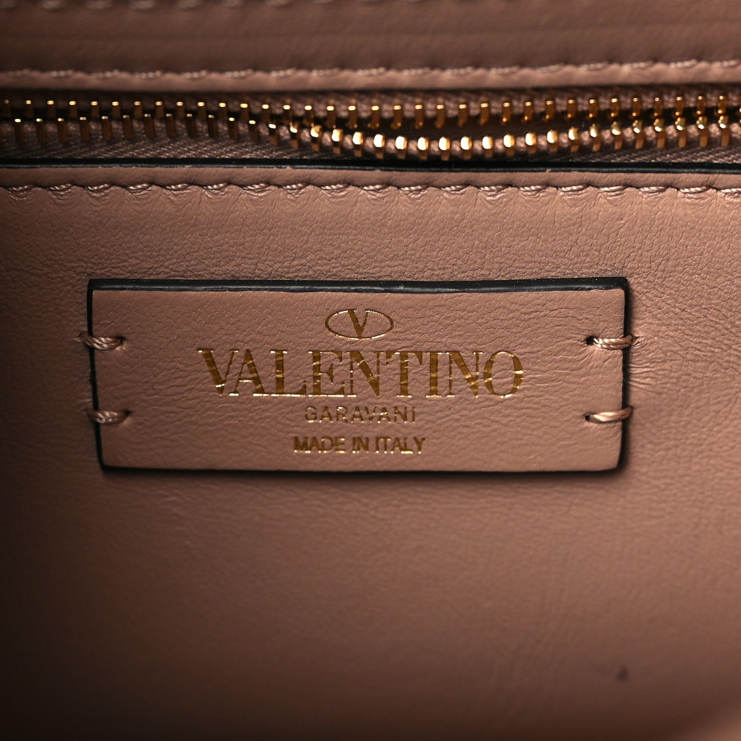 Nappa Large Roman Stud Shoulder Bag Rose Cannelle