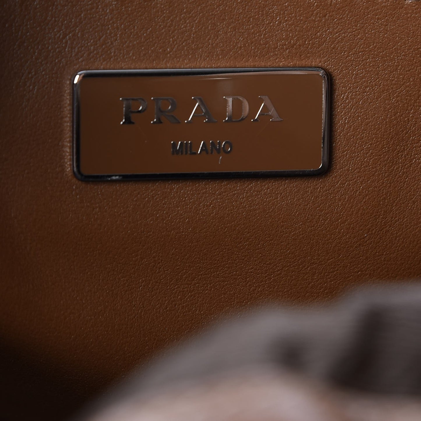 Soft Calf Shoulder Bag Cannella