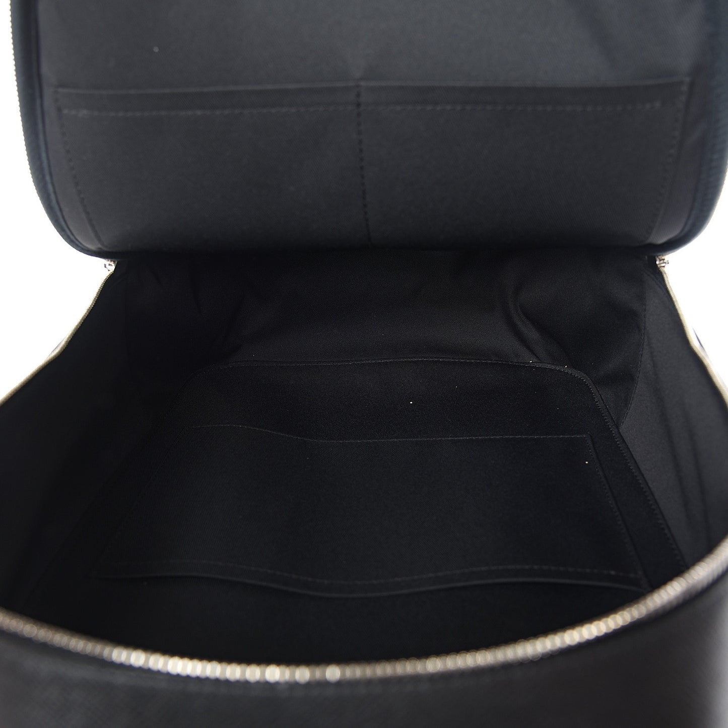 Louis Vuitton Taiga Alex Backpack Black 537434 – FASHIONPHILE