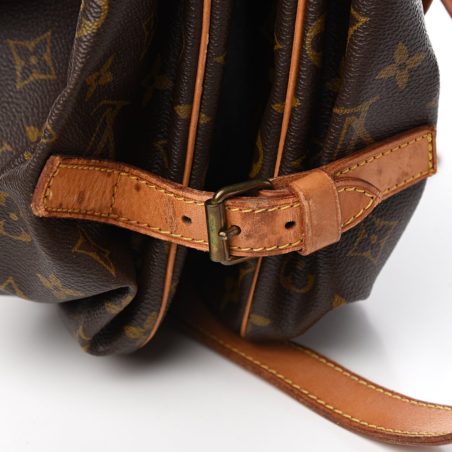 Monogram Saumur 35