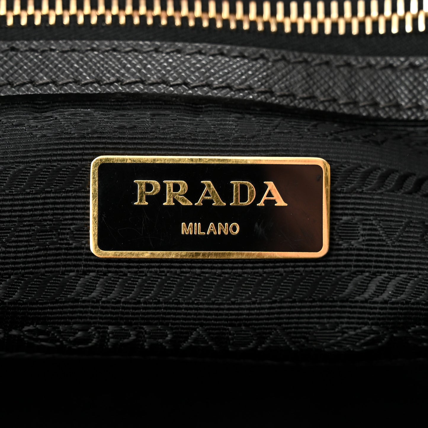 Saffiano Large Galleria Double Zip Tote Black