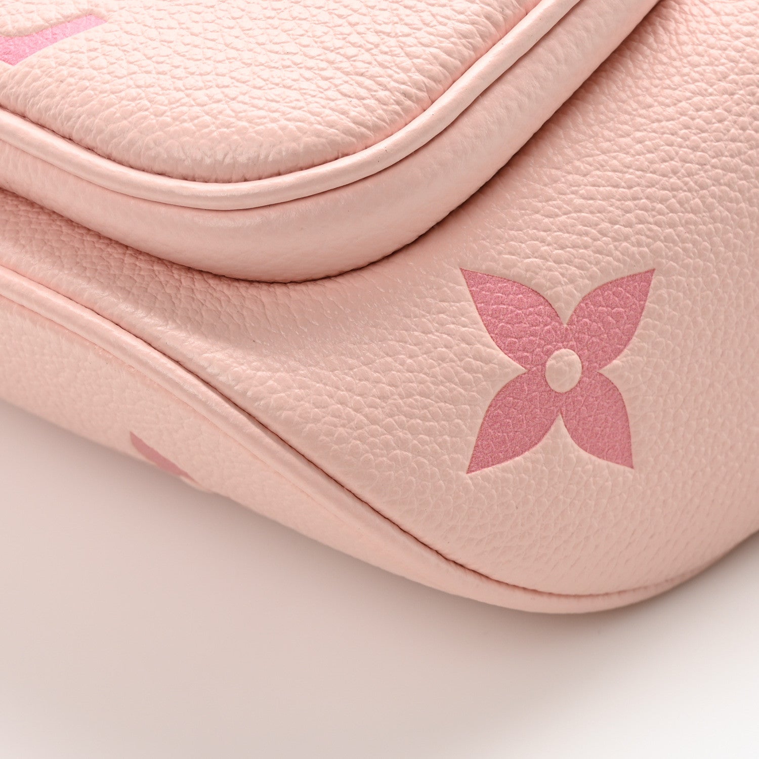 Louis Vuitton Empreinte Monogram Giant Mini Bumbag Gradient Pink 9 of 10