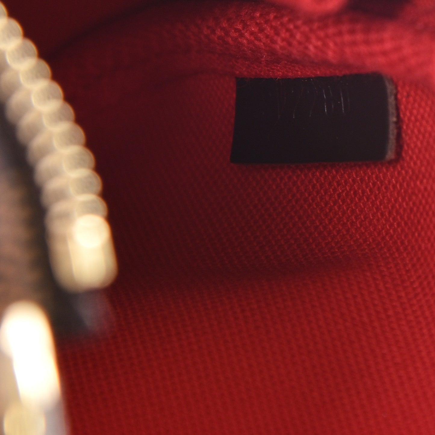 Damier Ebene Mini Pochette Accessories