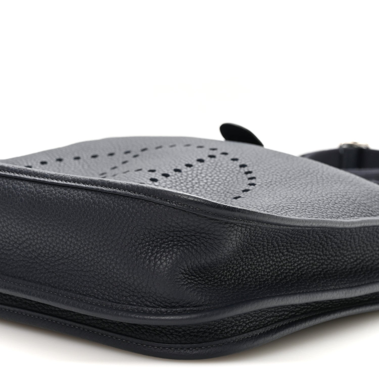 Hermes Taurillon Clemence Evelyne III PM Bleu Nuit 10 of 10