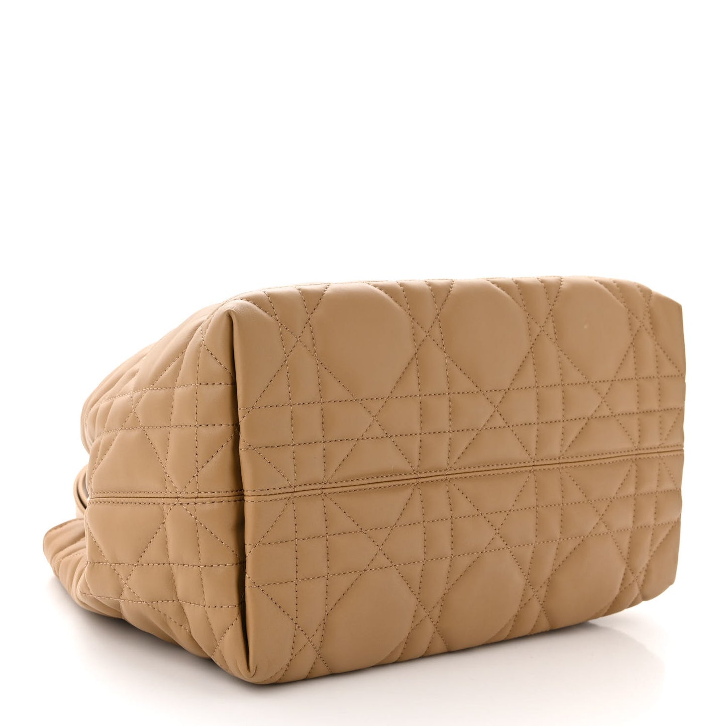 Calfskin Macrocannage Medium Toujours Tan