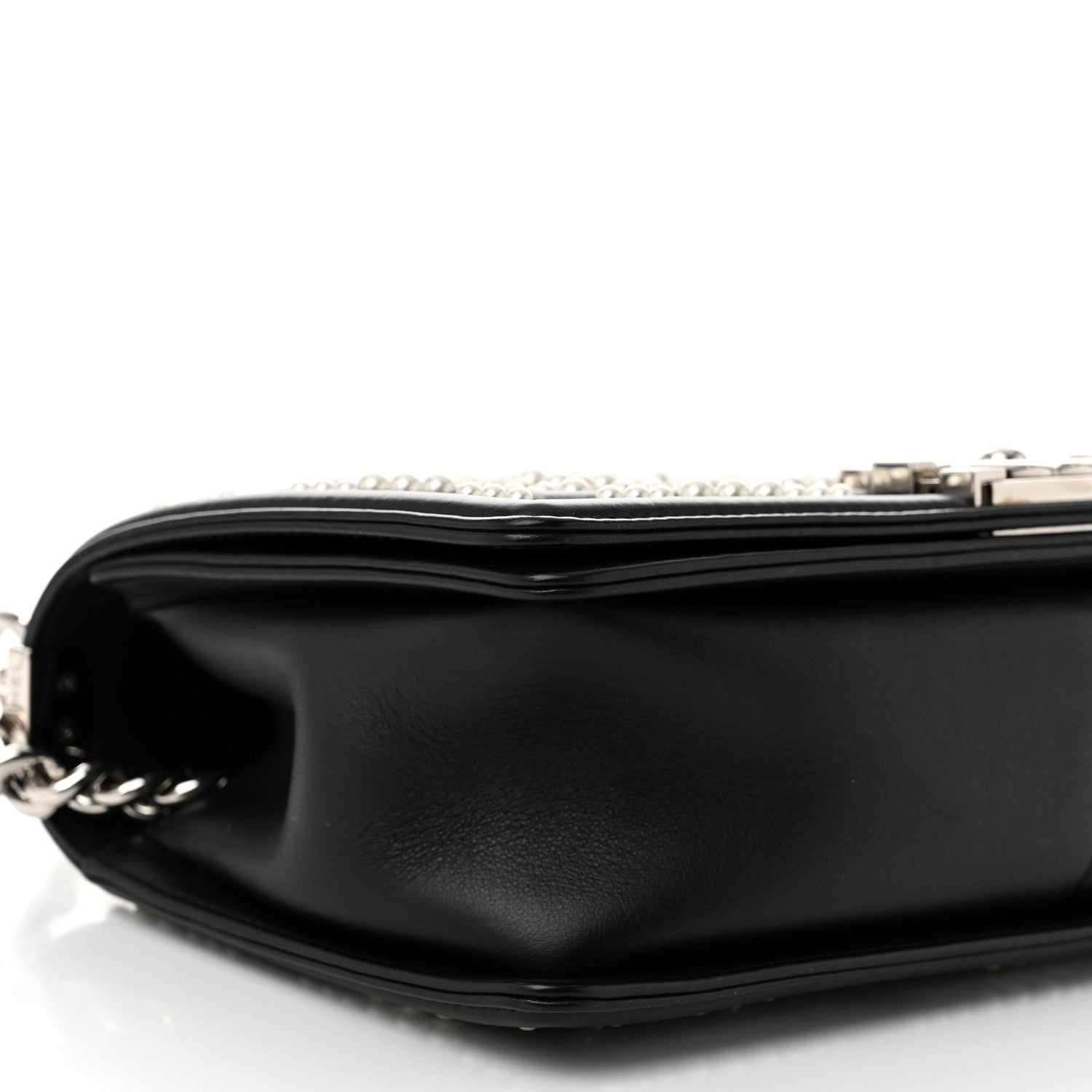 Chanel Calfskin Pearl Chevron Medium Boy Flap Black 9 of 11