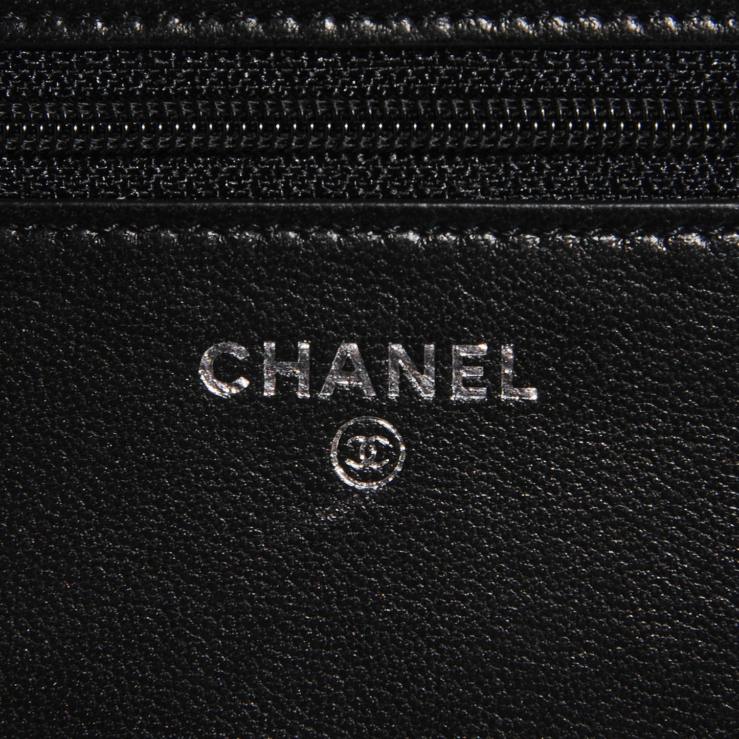 Lambskin Quilted Wallet On Chain WOC Black