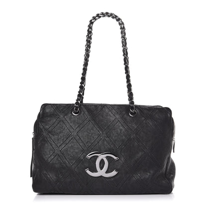 Chanel Calfskin Large Diamond Stitch Tote Black 1 of 11