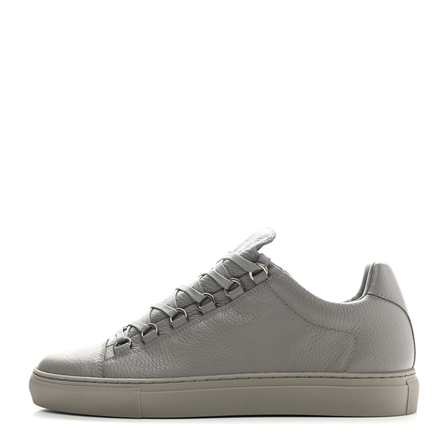 Grained Matte Calfskin Mens Low Top Sneakers 41 Gris Pyrite
