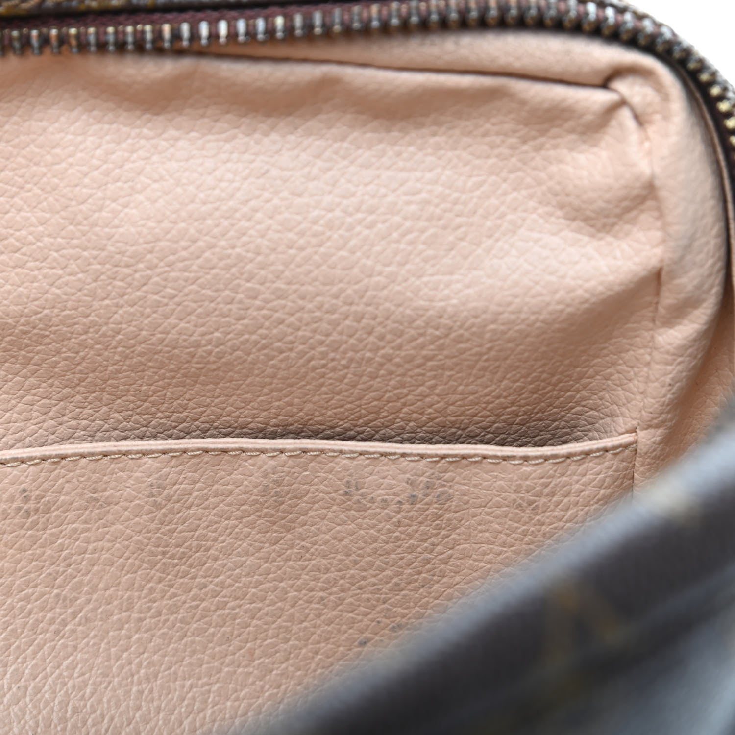 Louis Vuitton Monogram Trousse Toilette 28 7 of 9