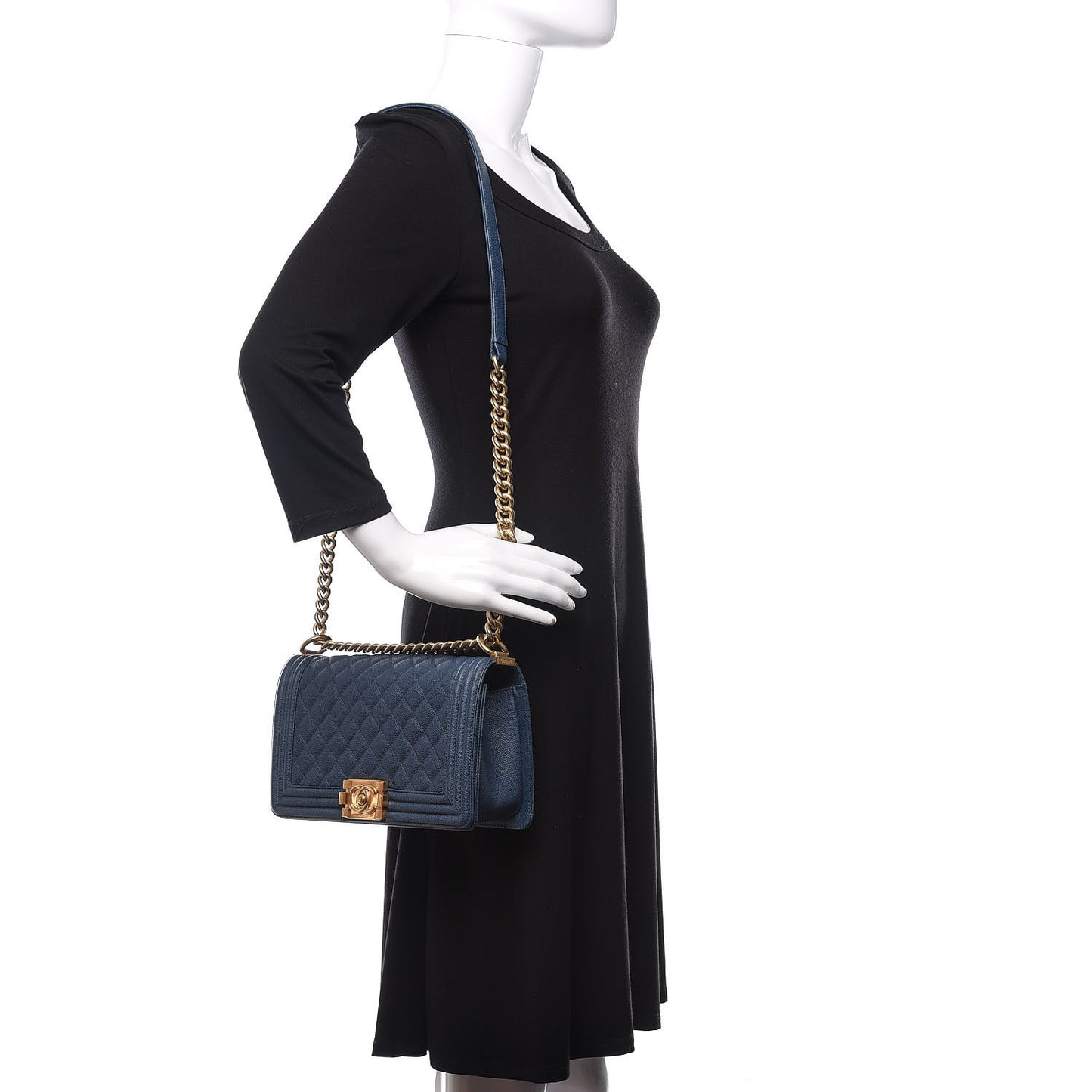 Caviar Quilted Medium Boy Flap Blue