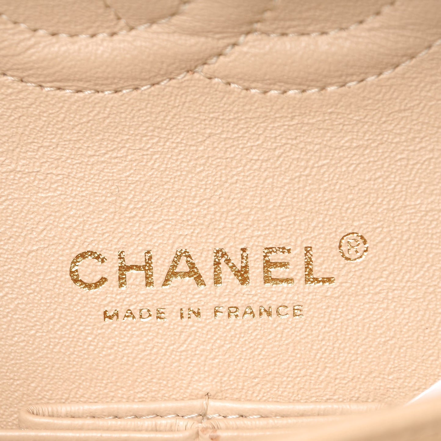 Caviar Quilted Medium Double Flap Beige Clair