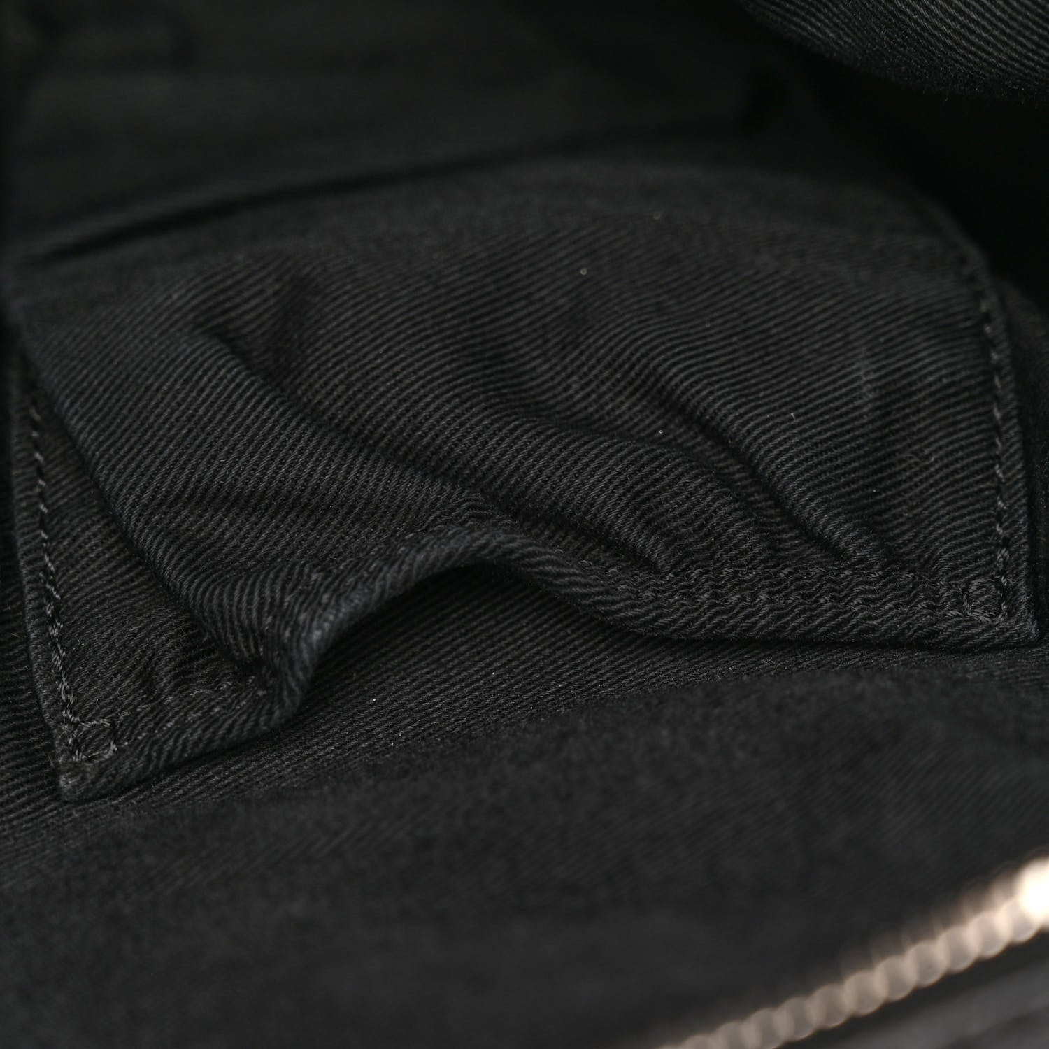 Givenchy Waxy Grained Calfskin Medium Nightingale Black 12 of 18