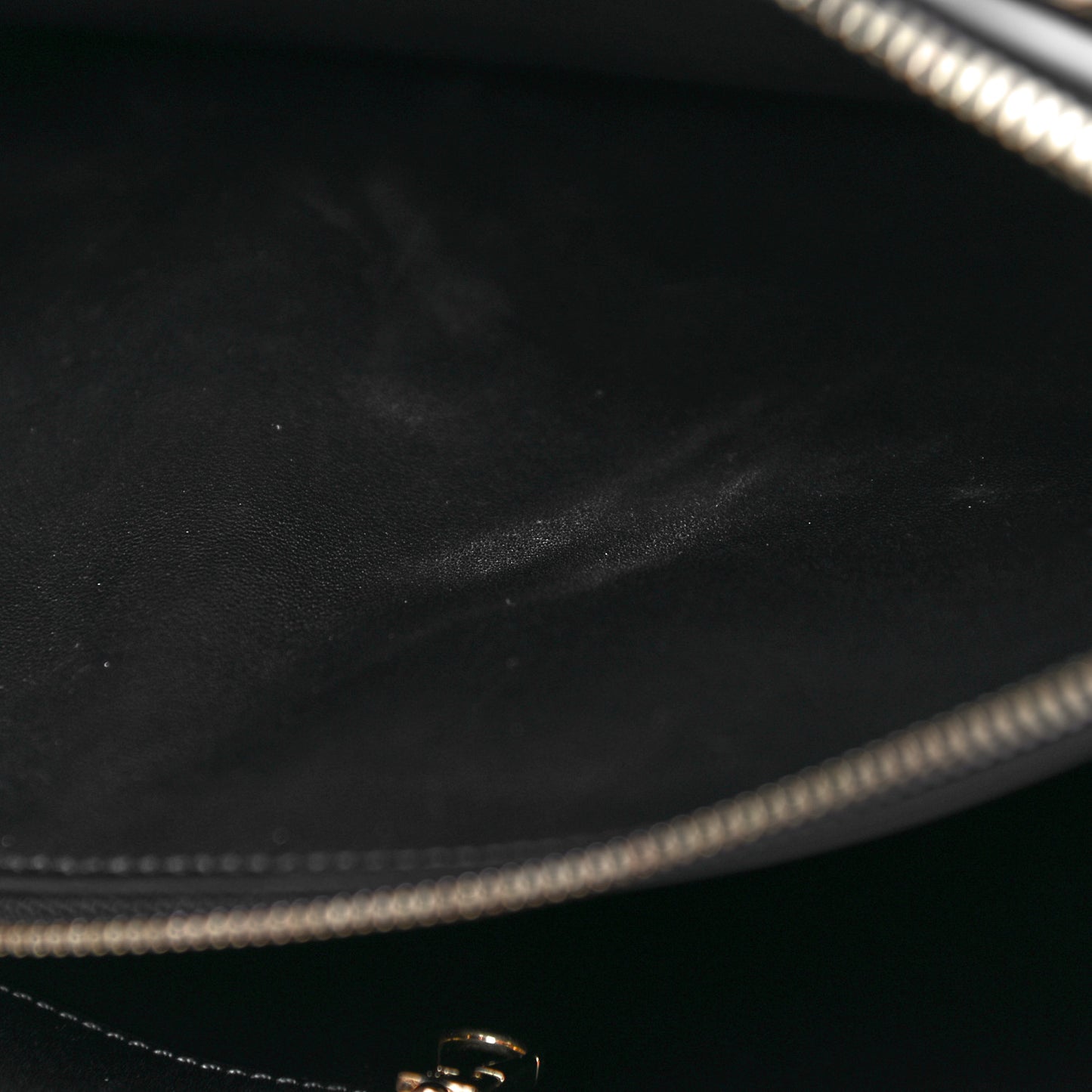 Calfskin Golden Light City Steamer MM Black