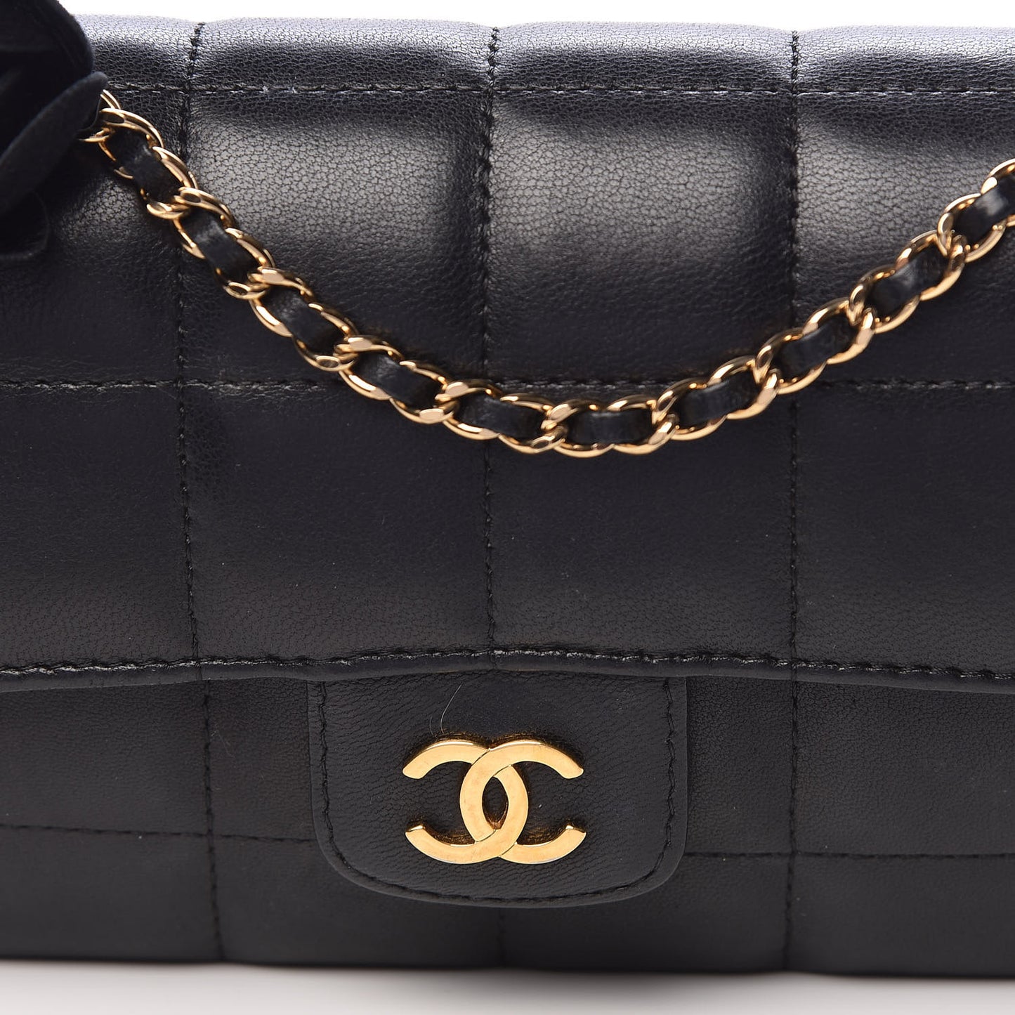 Lambskin Quilted Mini Chocolate Bar Camellia Flap Black