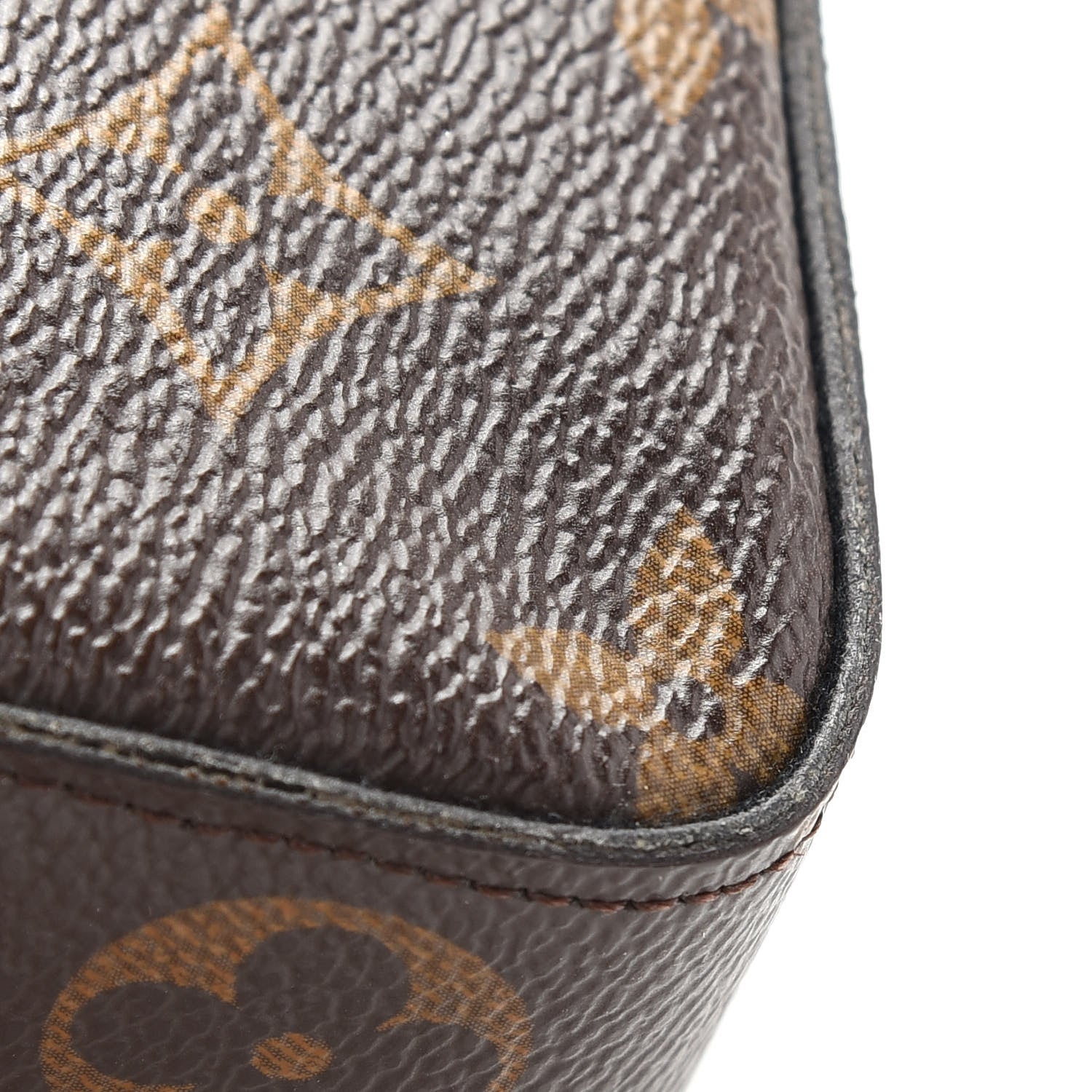 Louis Vuitton Monogram World Tour Pochette Felicie 8 of 11