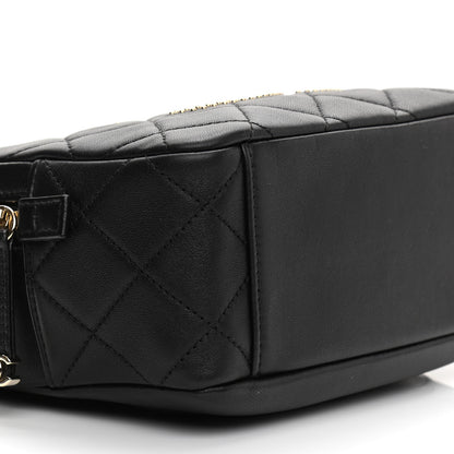 Chanel Lambskin Quilted Studded Quilted Vanity Case With Chain Black 9 of 10