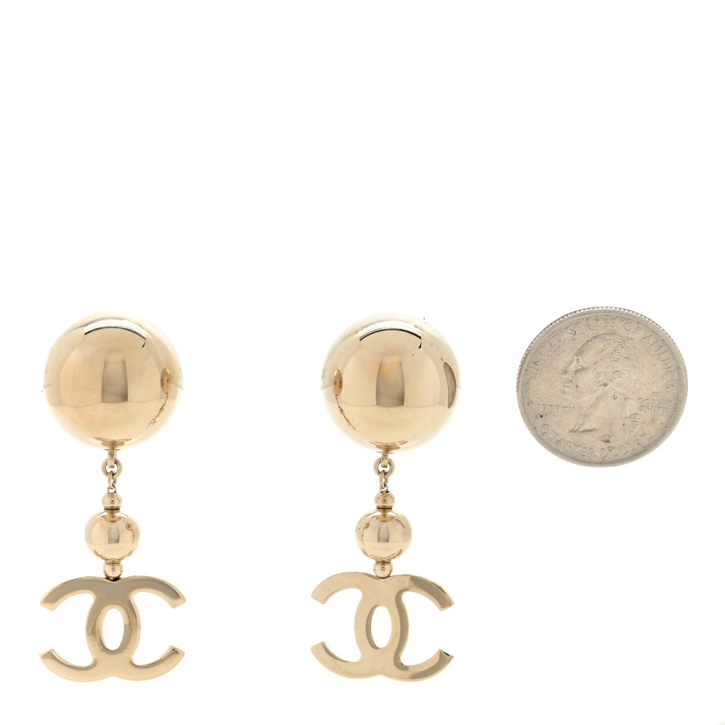 Metal CC Drop Earrings Gold