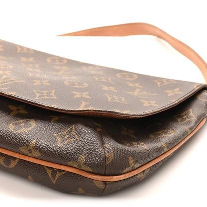 Louis Vuitton Monogram Musette Tango 9 of 9