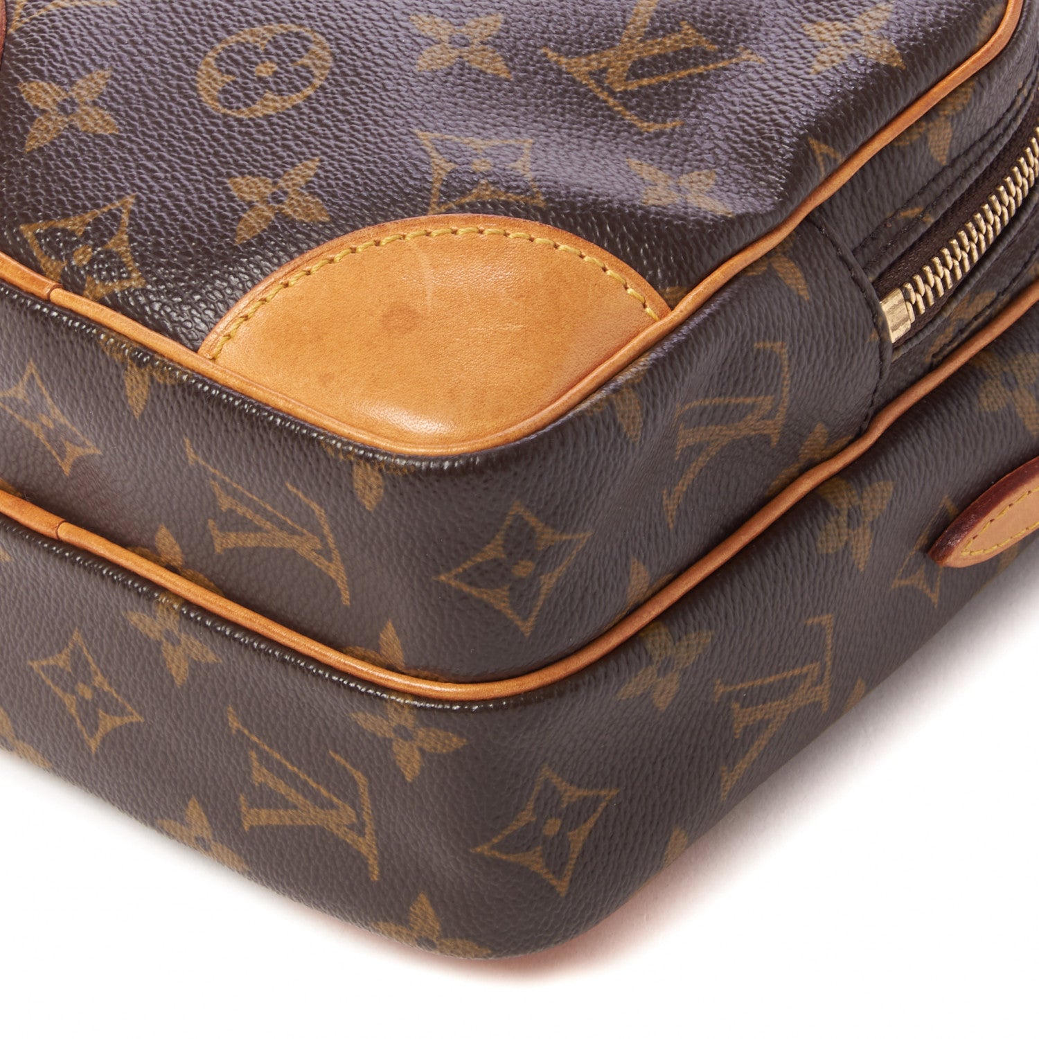 Louis Vuitton Monogram Amazone 5 of 9