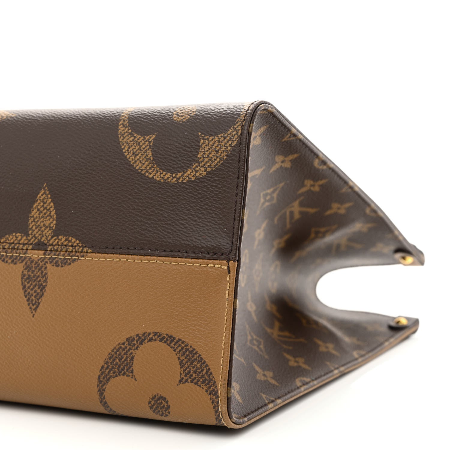 Louis Vuitton Reverse Monogram Giant Onthego MM 10 of 13