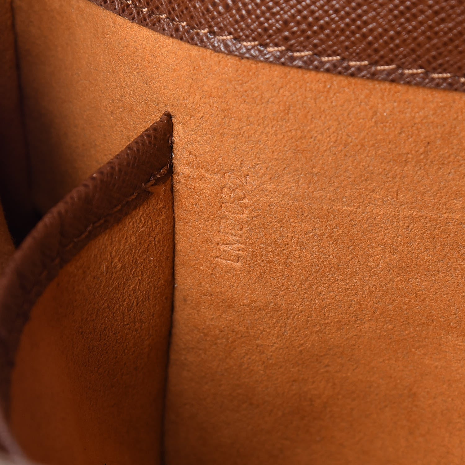 Louis Vuitton Monogram Musette Tango 7 of 9
