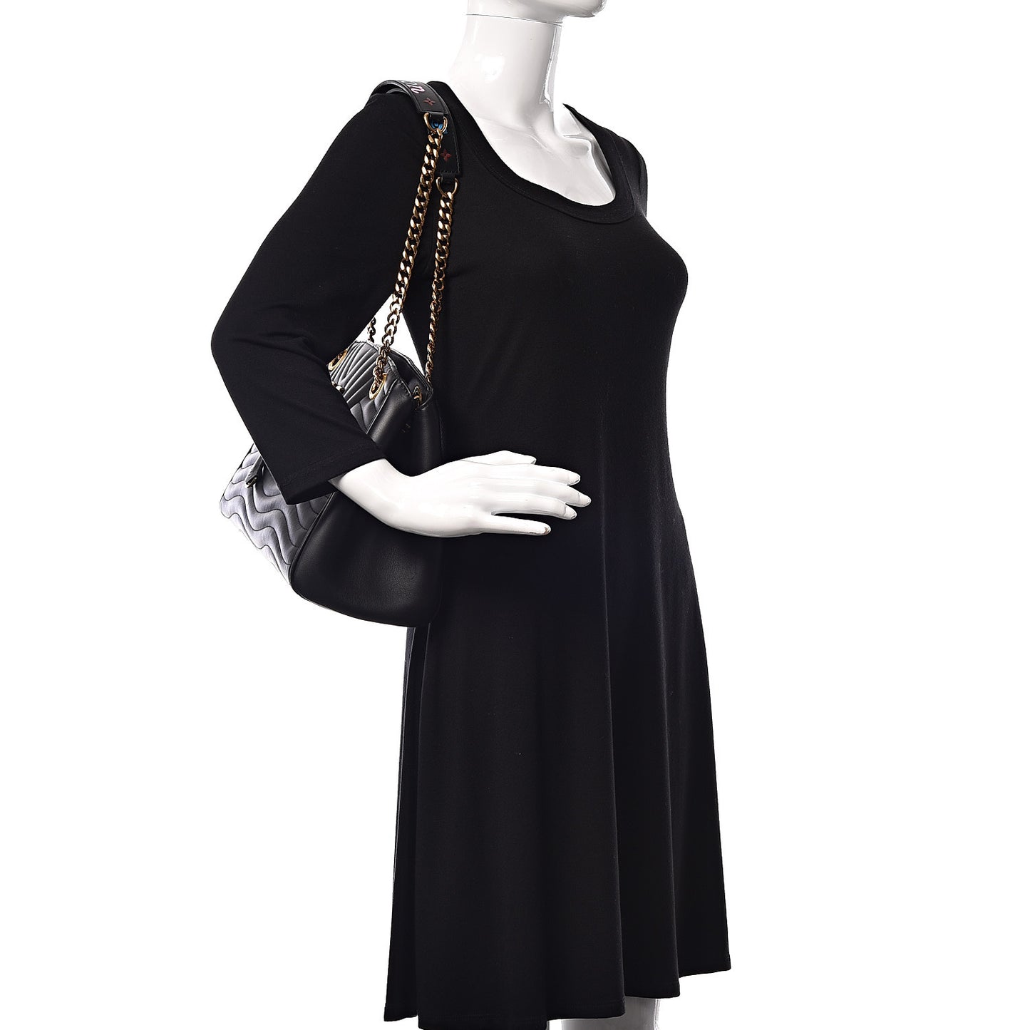 Calfskin New Wave Chain Tote Black
