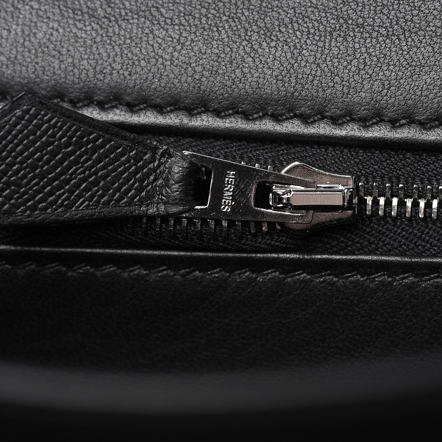 Grained Monsieur Optique Enamel Constance 24 Black