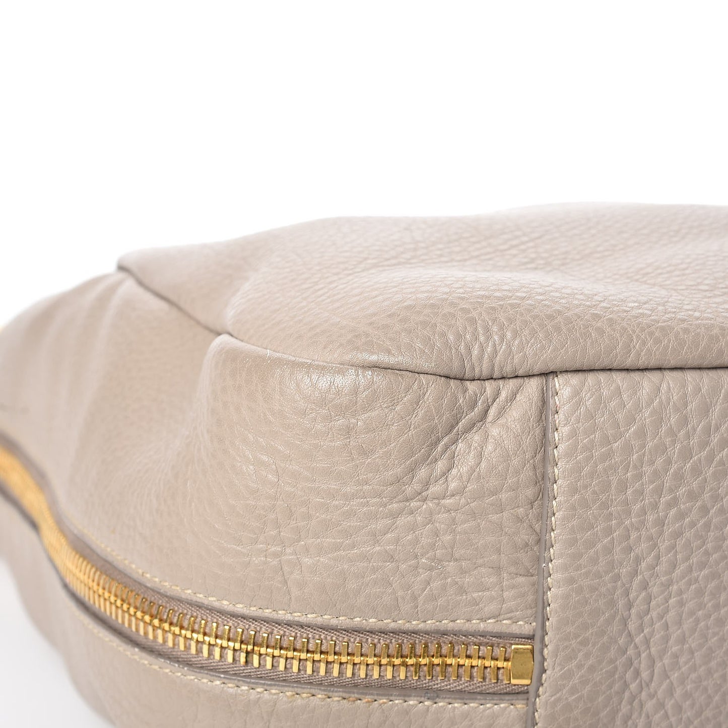 Vitello Daino Side Pocket Hobo Pomice